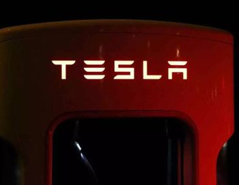 Tesla Stock Tanks to its Lowest  Here’s how Elon Musk Tweet